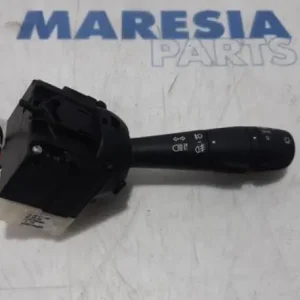 Goedkoop Knipperlampschakelaar RENAULT Trafic III Kasten (FG)