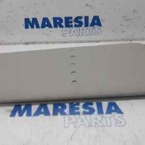 Wereldwijde Verzending Zonklep RENAULT Trafic III Kasten (FG)