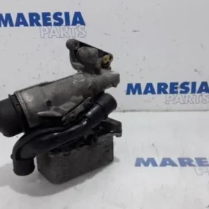 Dagaanbieding Oliefilterhuis RENAULT Master III Pritsche/Fahrgestell (EV, HV, UV)