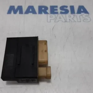 Relais gloeisysteem (voorverwarmen) PEUGEOT PARTNER Box Body/MPV Nieuw Model