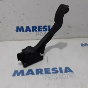 Sensor gaspedaalpositie PEUGEOT PARTNER Box Body/MPV Favoriet