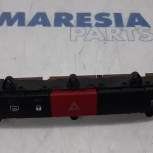 Schakelaar voor Alarmlicht CITROËN JUMPER Van Koopje