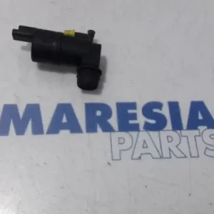 Reinigingsvloeistofsproeier RENAULT Master III Pritsche/Fahrgestell (EV, HV, UV) Laatste Versie