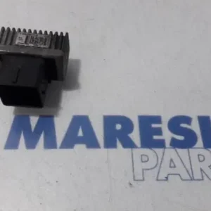 Bestseller Relais gloeisysteem (voorverwarmen) RENAULT Master III Pritsche/Fahrgestell (EV, HV, UV)