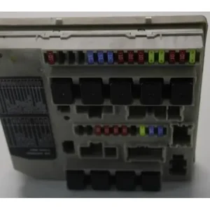 Zekeringkast NISSAN MICRA III (K12) Finale Uitverkoop