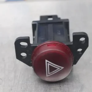 Laatste Versie Schakelaar voor Alarmlicht MITSUBISHI COLT VI (Z3_A, Z2_A), MITSUBISHI Colt VII (Z2_A)