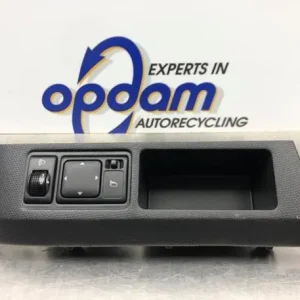 In De Mode Spiegelverstelling Schakelaar NISSAN MICRA III (K12)