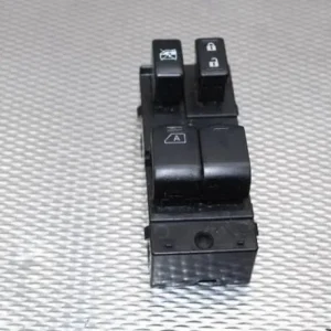 Nu Kopen Schakelaar voor Elektrische Ramen NISSAN MICRA IV (K13_)