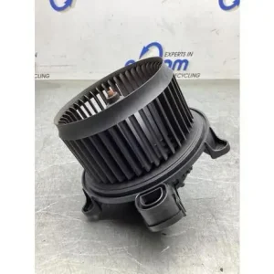Elektrische motor interieurventilatie FORD FIESTA VII (HJ, HF), FORD FIESTA VII Van Tijdelijk Beschikbaar