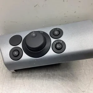 Lichtschakelaar OPEL ASTRA H (A04) Laatste Kans