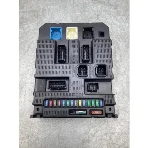 Hoge Kwaliteit Zekeringkast PEUGEOT 207 (WA_, WC_), PEUGEOT 207 SW (WK_)